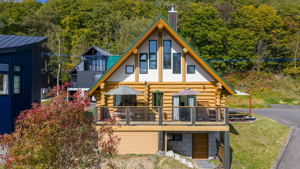 Elite Havens - Log 343 - Niseko Japan - Barbecue deck